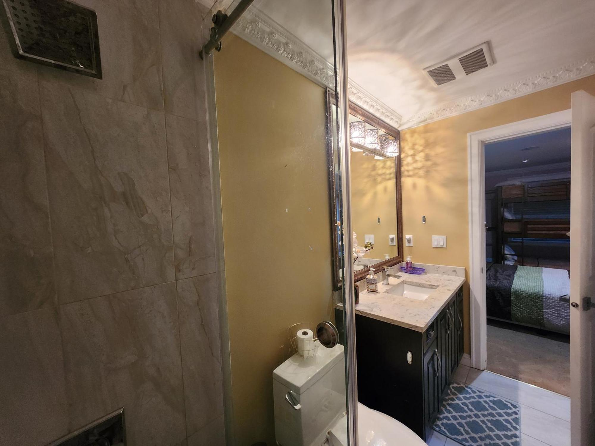 Empress Palace Hotel Surrey Bagian luar foto