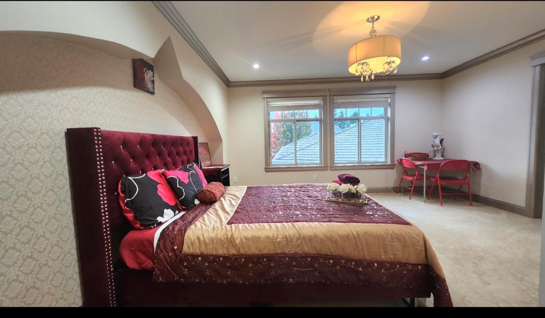 Empress Palace Hotel Surrey Bagian luar foto