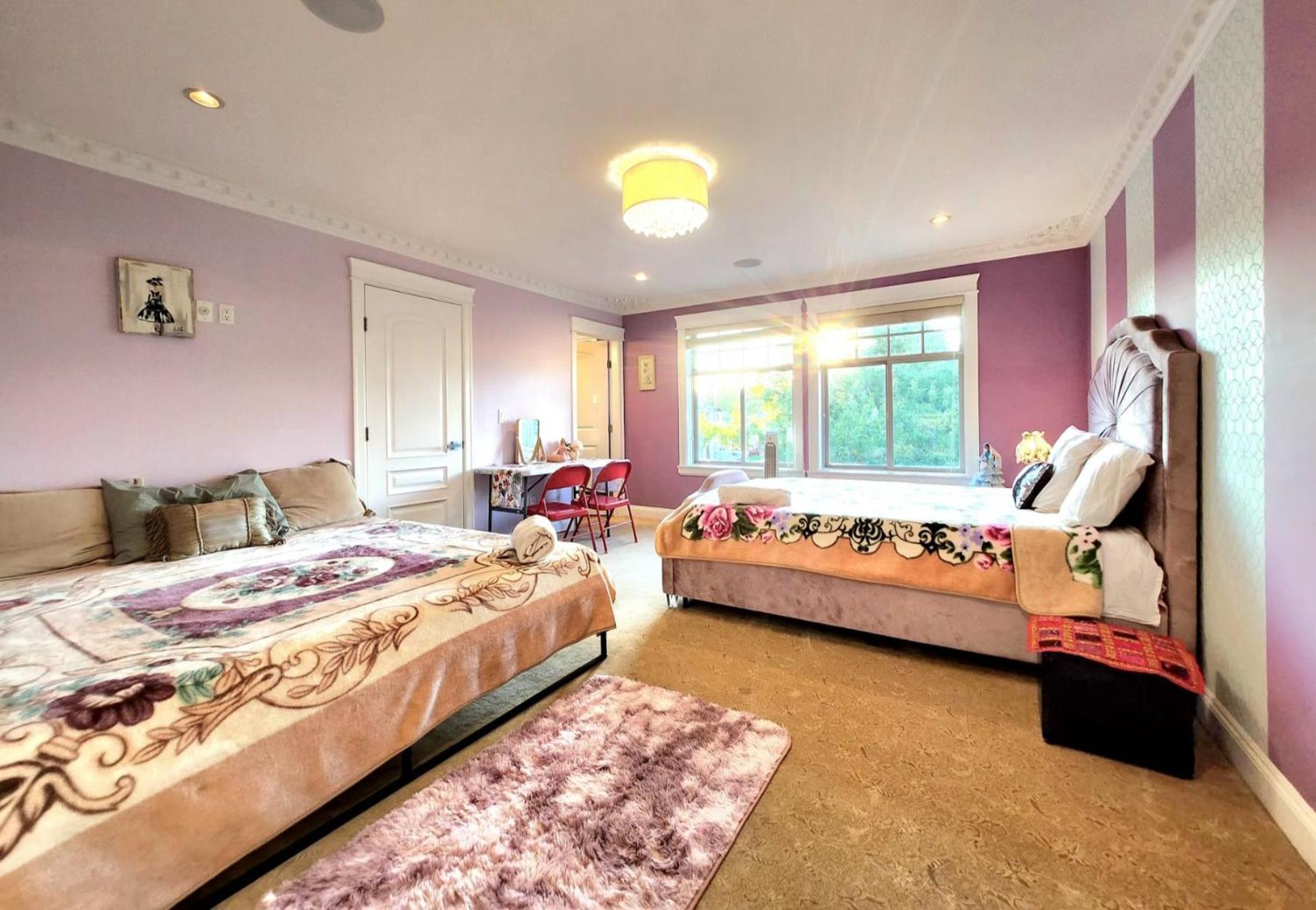 Empress Palace Hotel Surrey Bagian luar foto